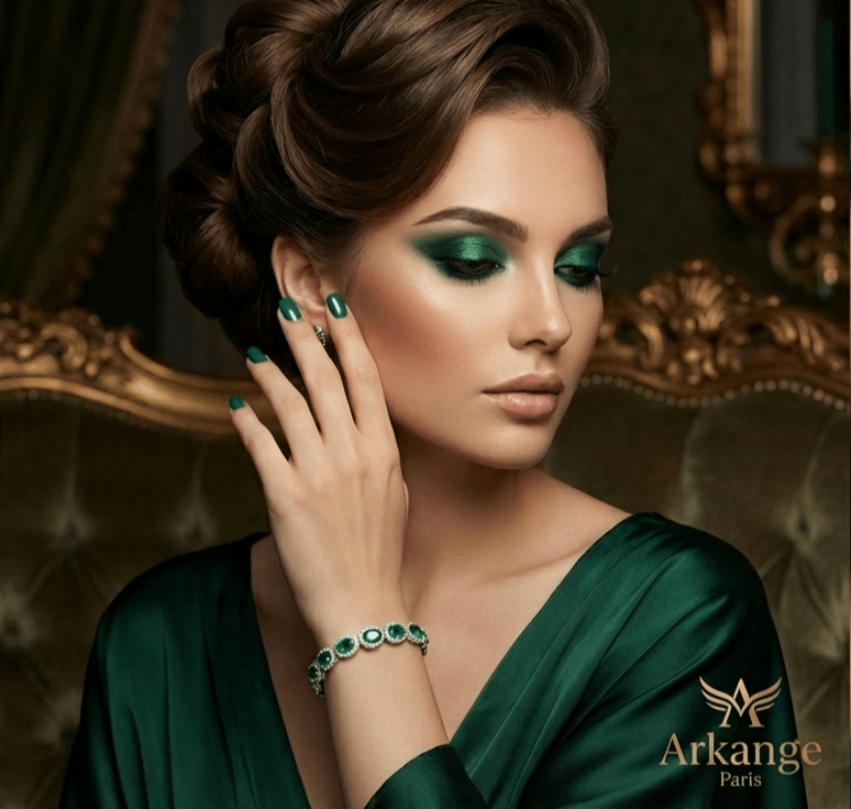 Ornement de poignet en Emeraude collection Elizabeth Taylor - Arkange